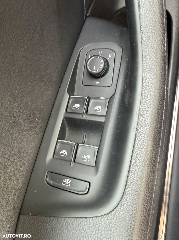 Volkswagen Passat - 9