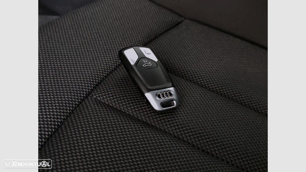 Audi A4 Avant 35 TDI Advanced S tronic - 22