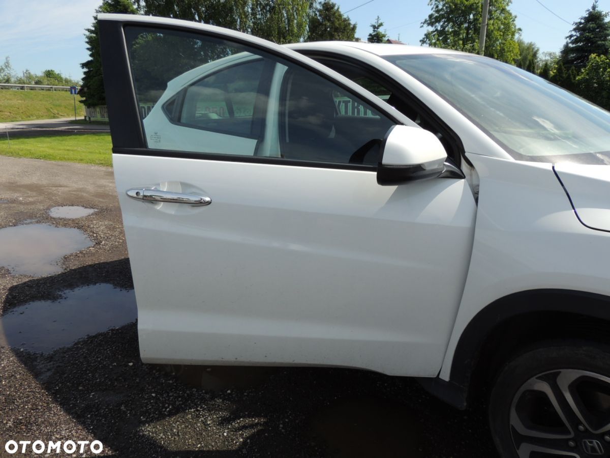 Szyba boczna drzwiowa  Honda HR-V '17 - 1