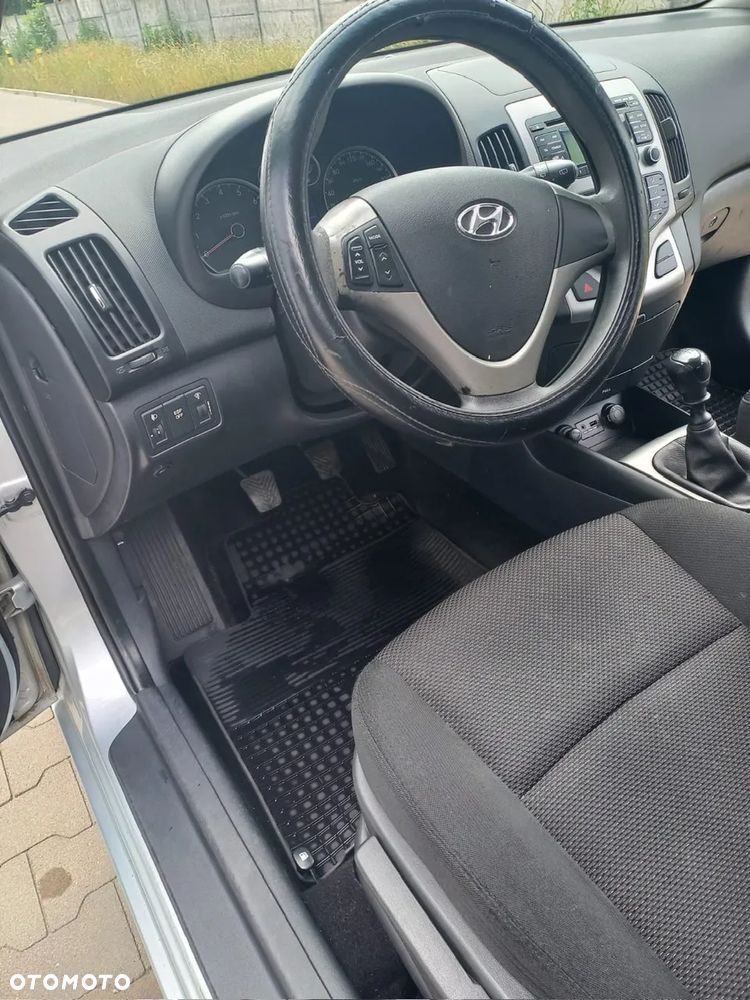 Hyundai i30 - 24