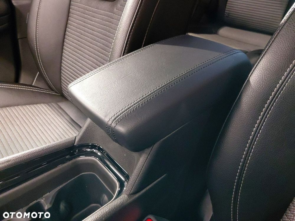 Jeep Compass - 35