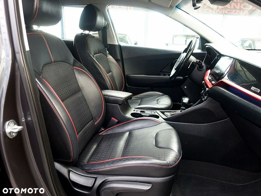 Kia Niro - 13