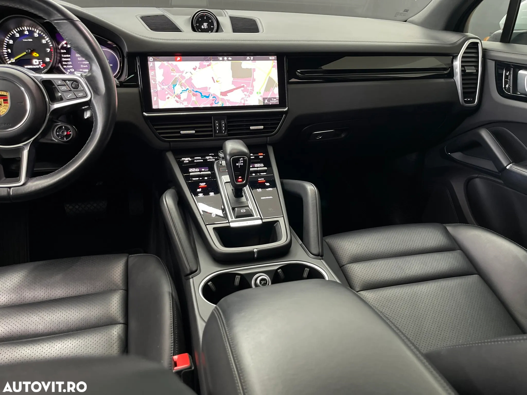 Porsche Cayenne - 17