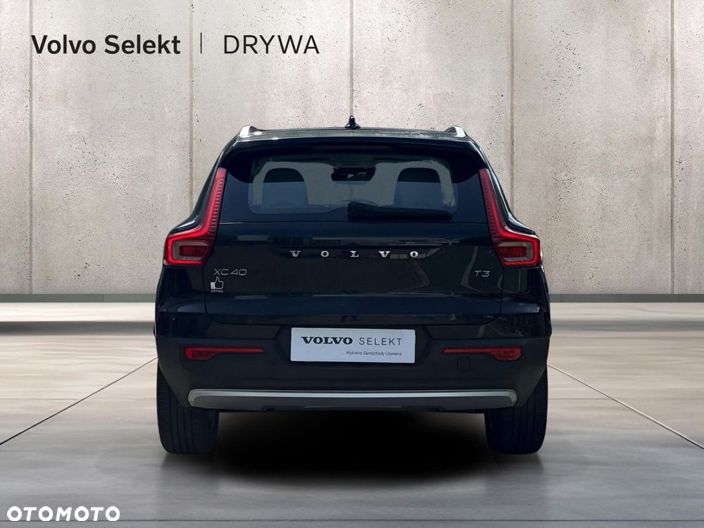 Volvo XC 40 - 5