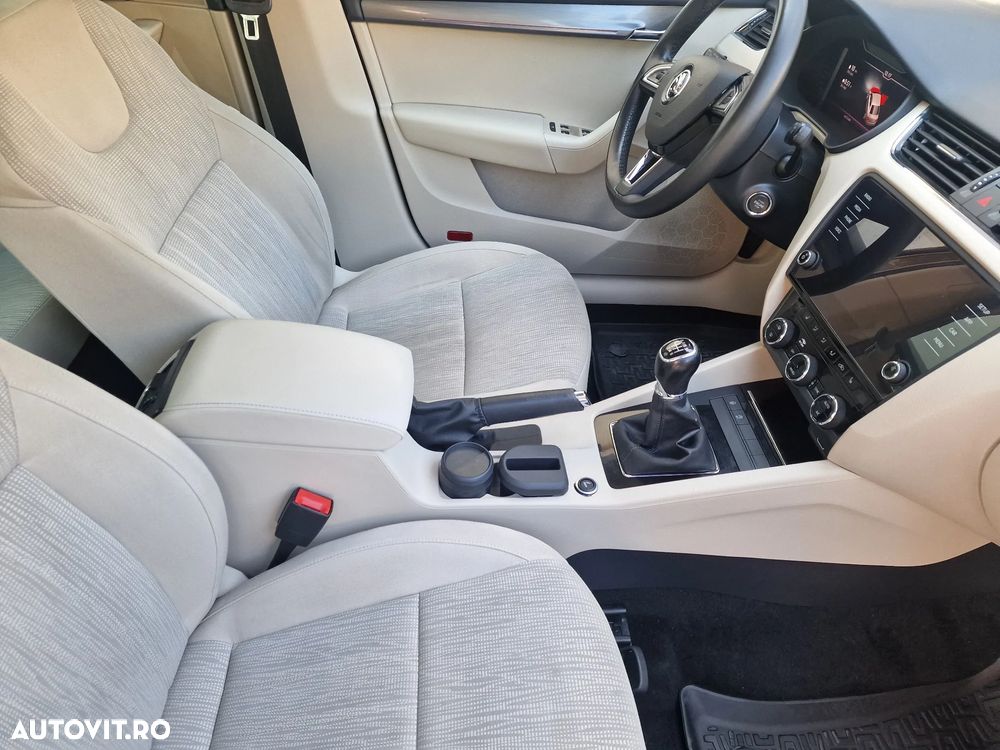 Skoda Octavia 1.5 TSI Style - 14