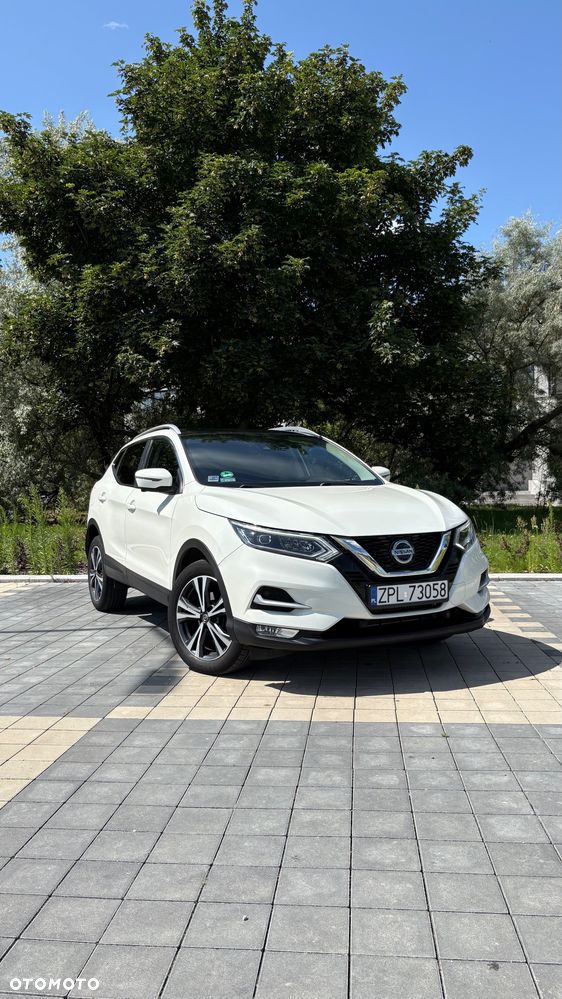 Nissan Qashqai 1.2 DIG-T N-Connecta - 2