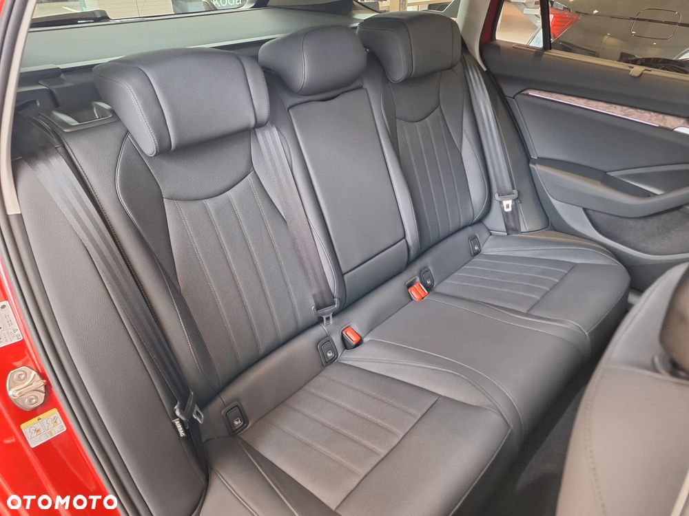 Skoda Superb 2.0 TSI 4x4 L&K DSG - 25