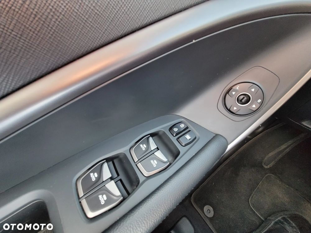 Hyundai Santa Fe 2.0 CRDi Style 4WD - 23