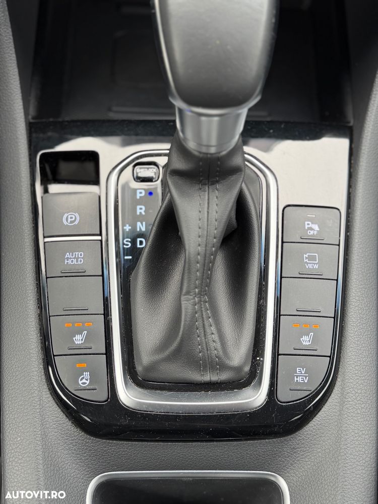 Hyundai IONIQ 1.6 141CP Exclusive - 9