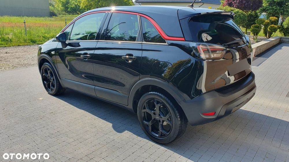 Opel Crossland 1.2 T GS Line - 11