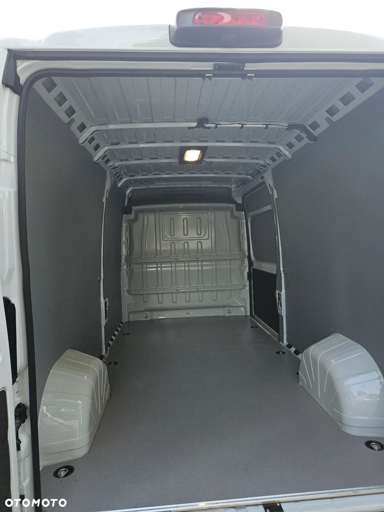 Toyota Proace MAX - 18