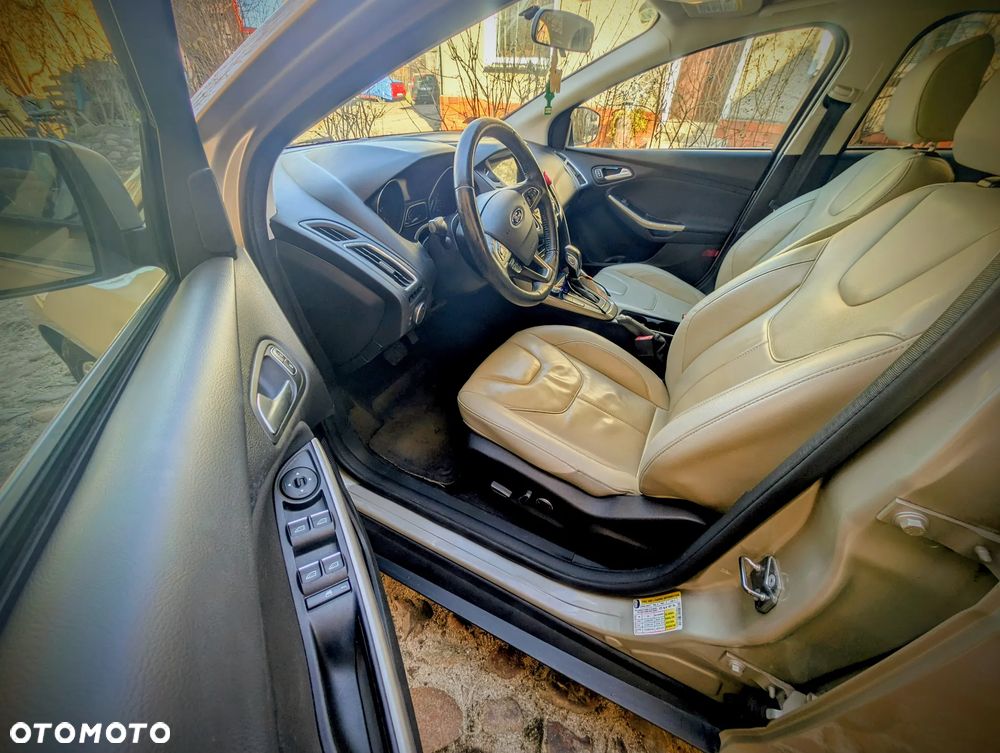 Ford Focus - 6