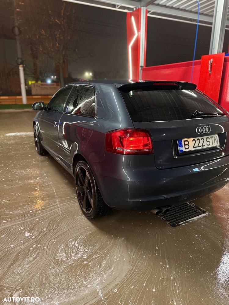 Audi A3 1.9 TDI Ambiente - 4