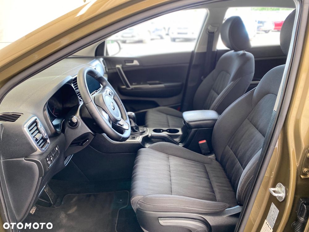 Kia Sportage 1.6 GDI 2WD Attract - 9