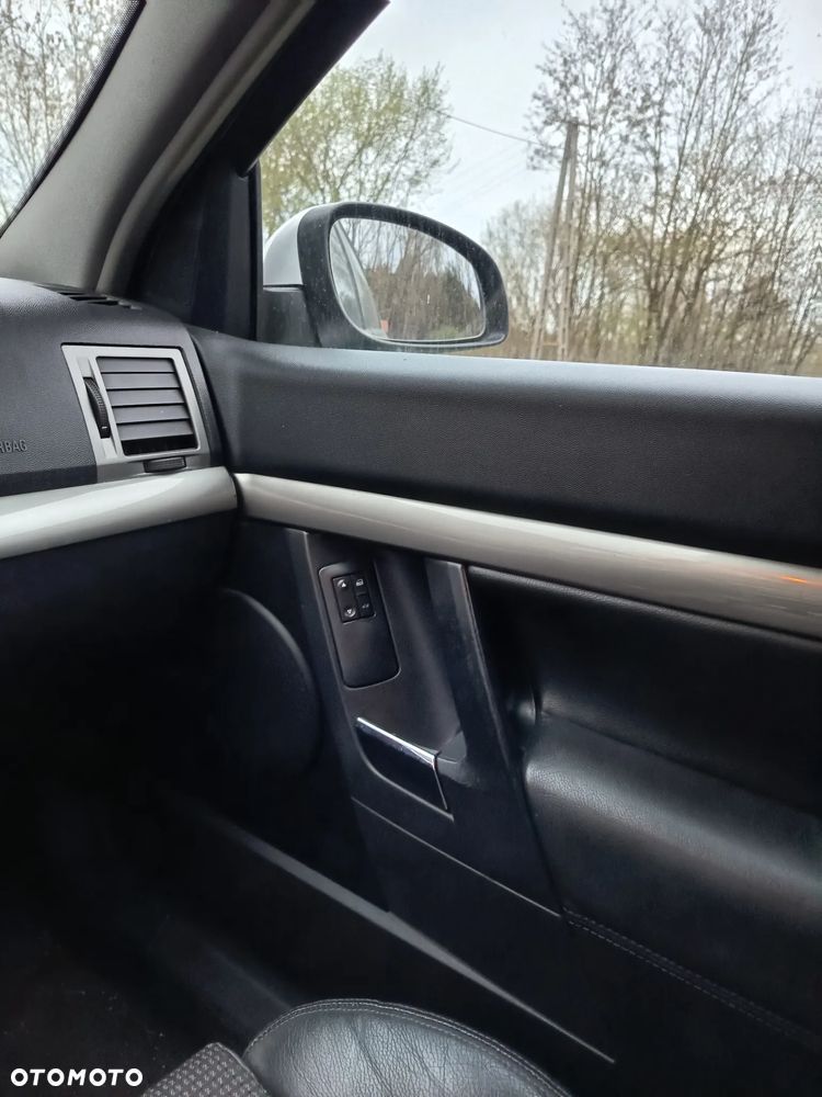 Opel Vectra 1.9 CDTI DPF Automatik Cosmo - 8