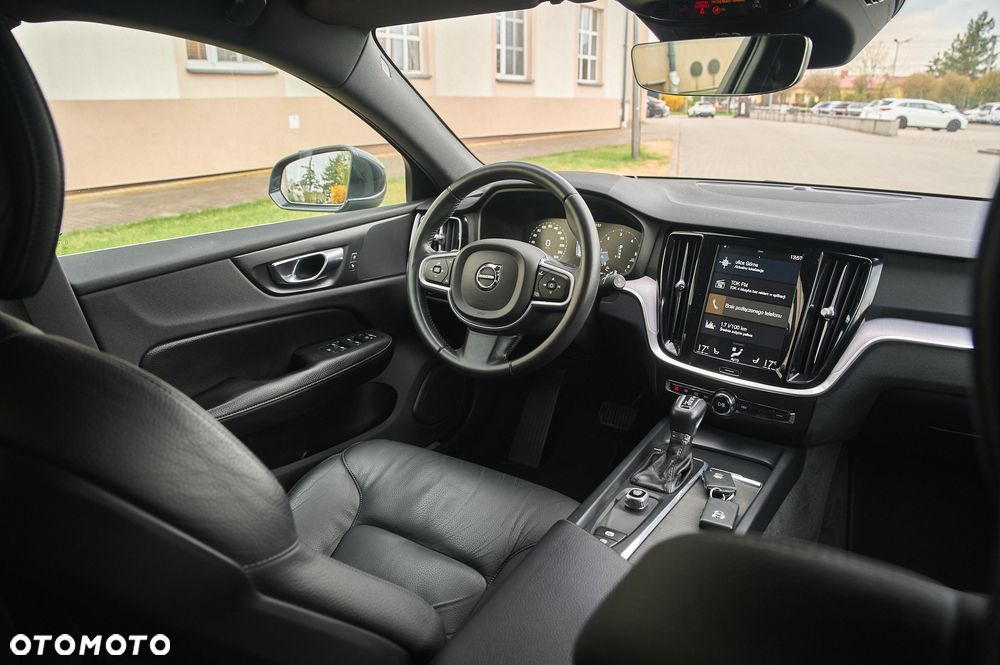 Volvo V60 D3 Geartronic Momentum Pro - 3