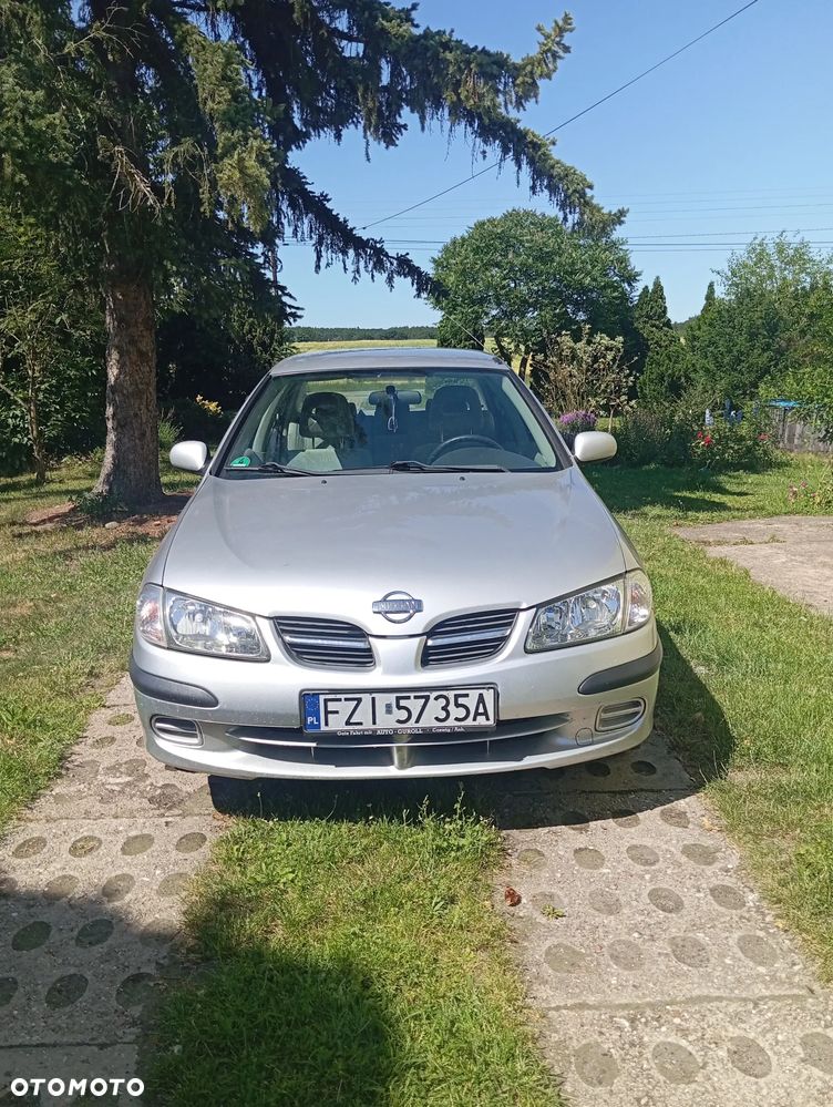 Nissan Almera 1.5 Comfort - 2