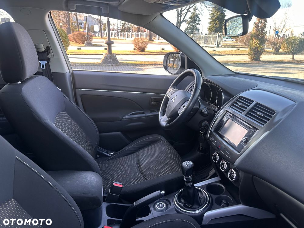 Mitsubishi ASX 1.8 DI-D 4WD Instyle - 31