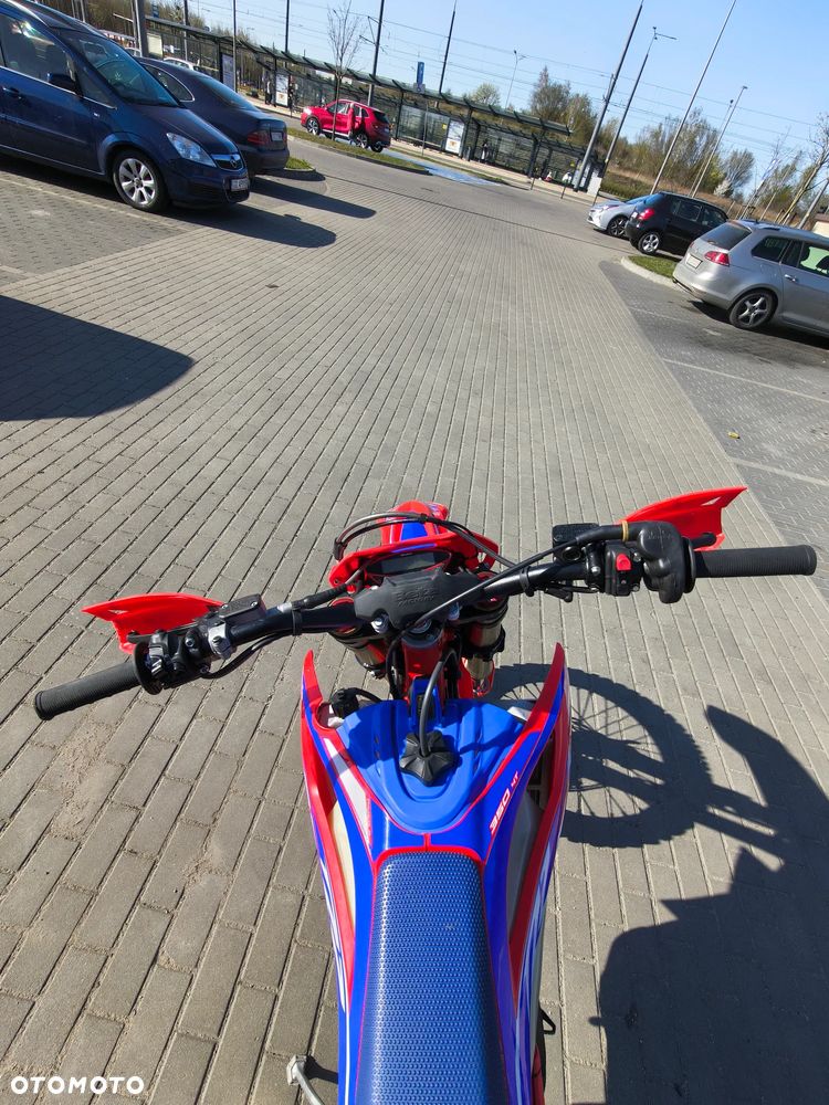 Beta RR - 9