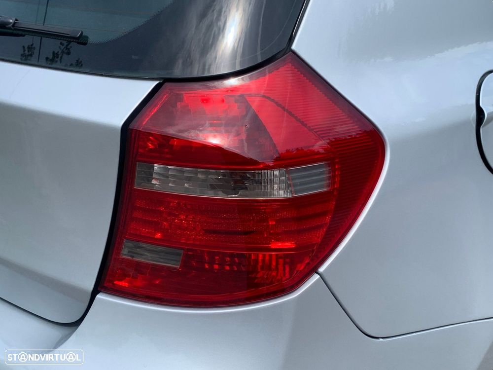 BMW 118 d Pack M - 53