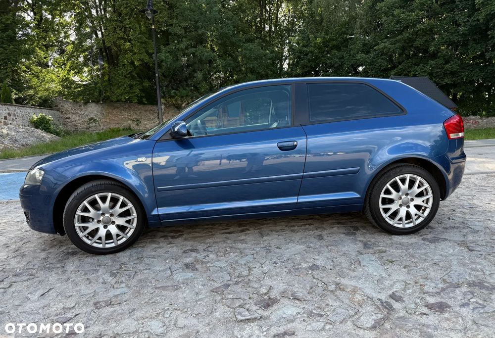 Audi A3 3-drzwiowe 1.6 Ambiente - 7