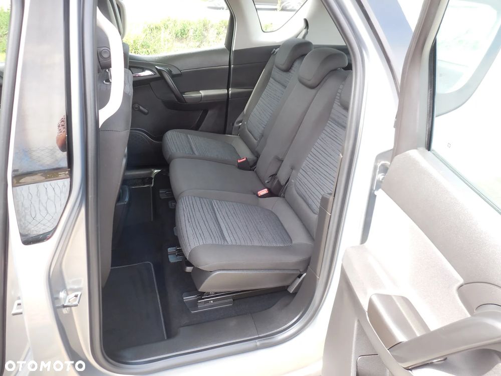Opel Meriva - 15