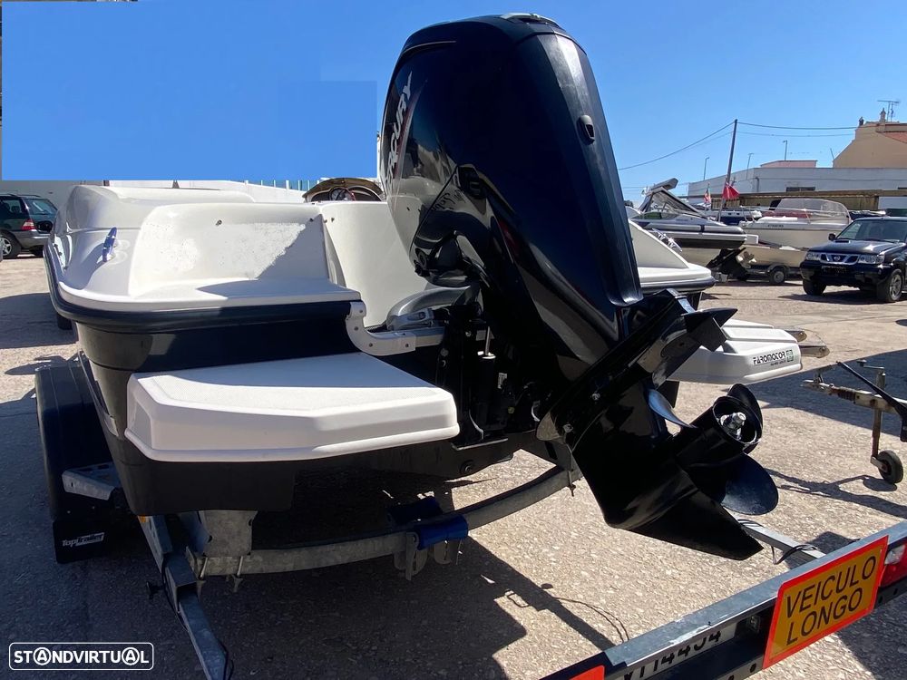 Bayliner Element E5 - 4