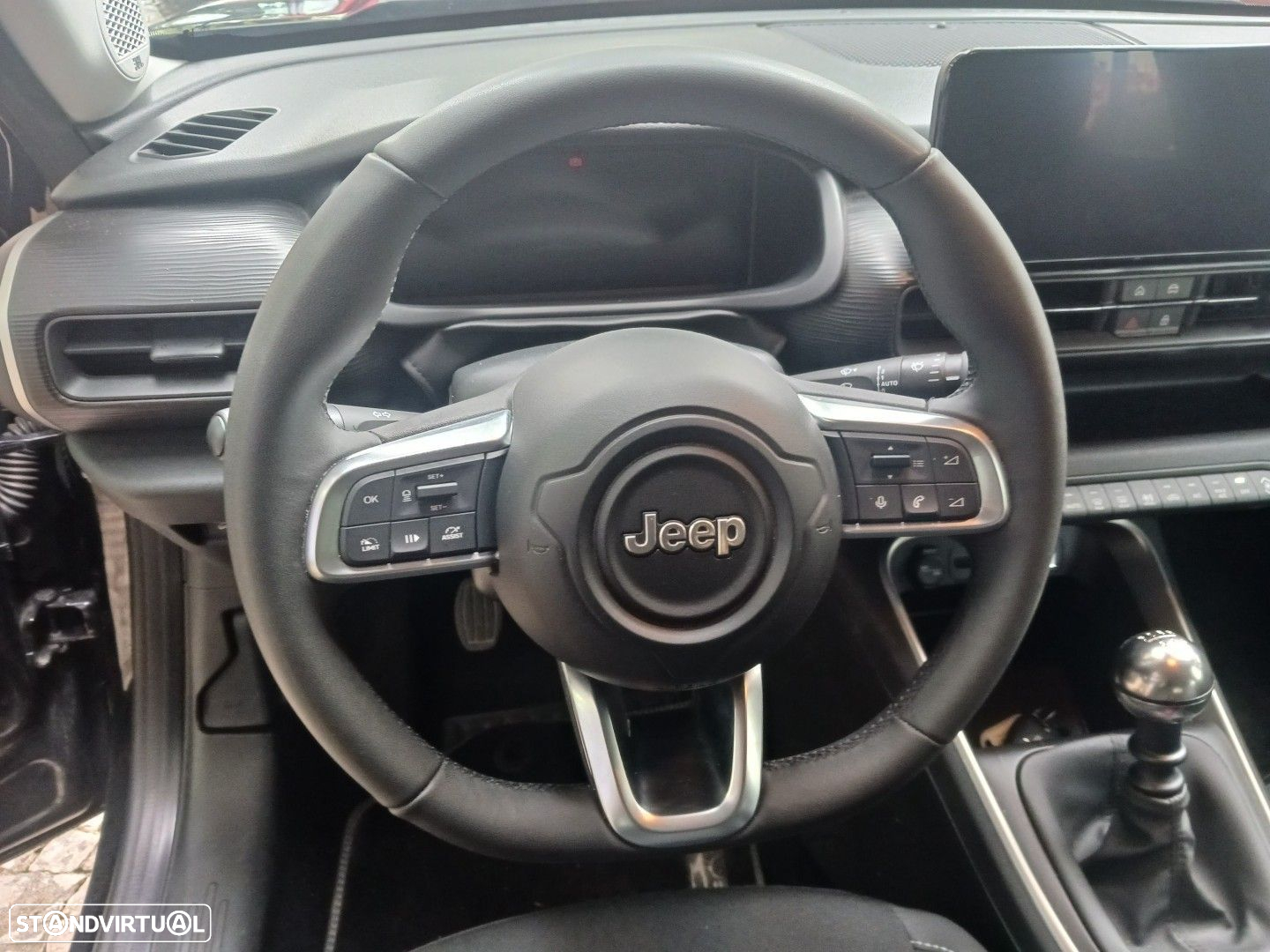 Jeep Avenger 1.2 GSE T3 Altitude - 11