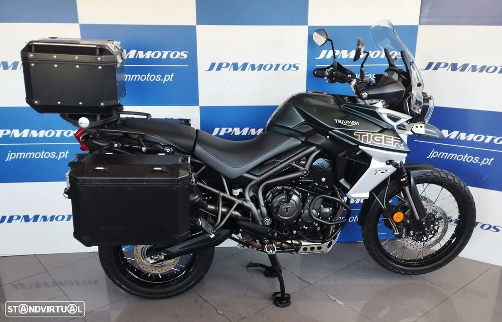 Triumph Tiger 800 XCA - 4