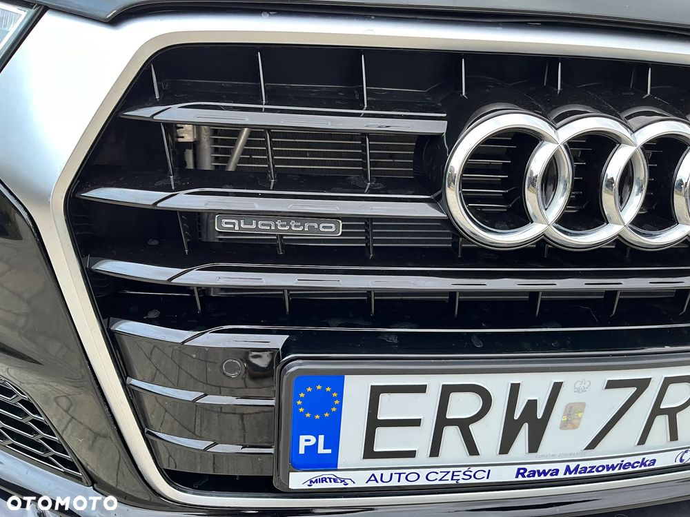 Audi Q3 40 TFSI Quattro S-Line S tronic - 16