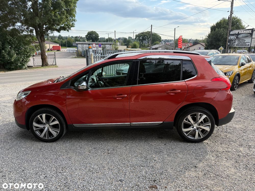 Peugeot 2008 1.6 e-HDi Allure S&S - 8