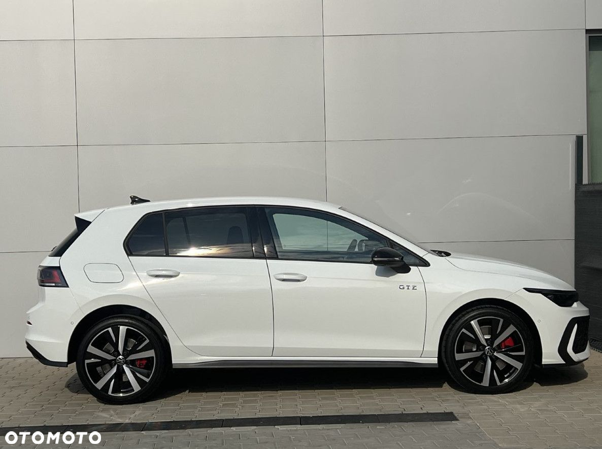 Volkswagen Golf - 9