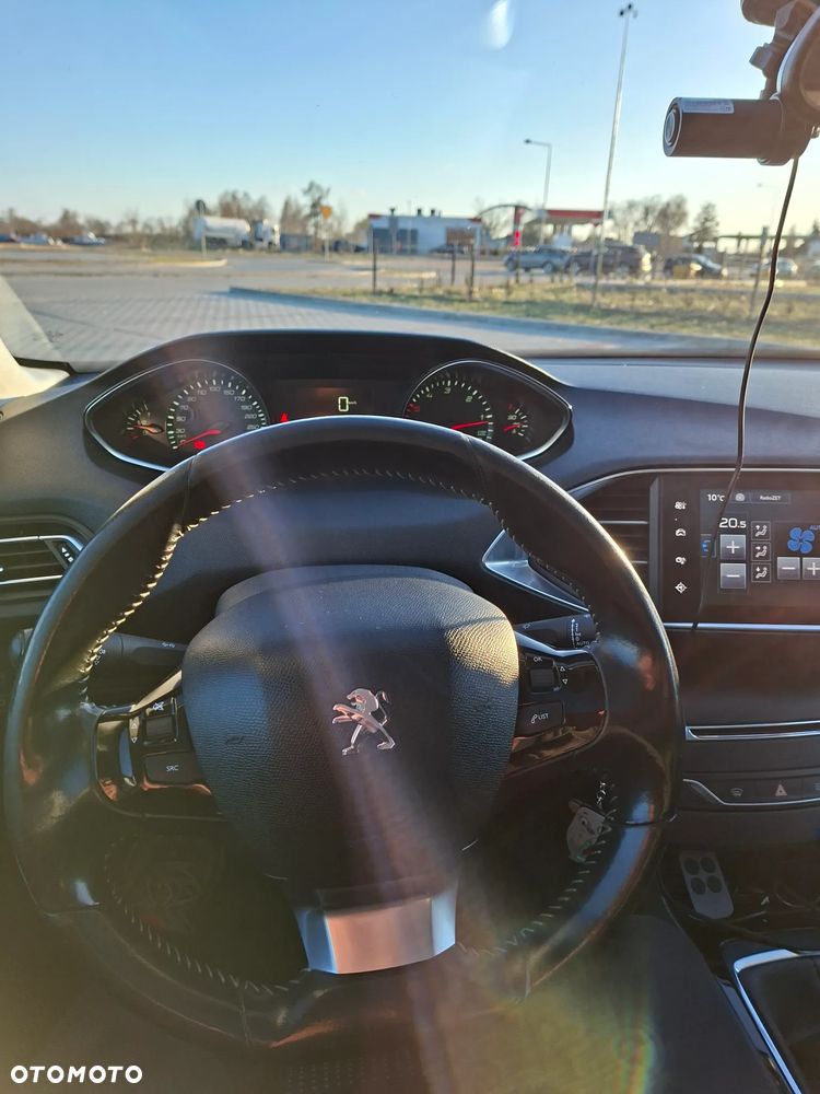 Peugeot 308 BlueHDi 120 Stop & Start Active - 31