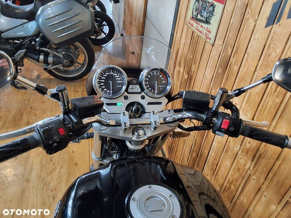 Yamaha XJR - 10