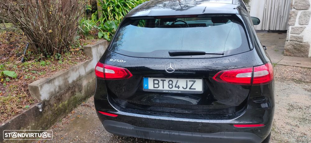 Mercedes-Benz B 250 e 8G-DCT Style - 3