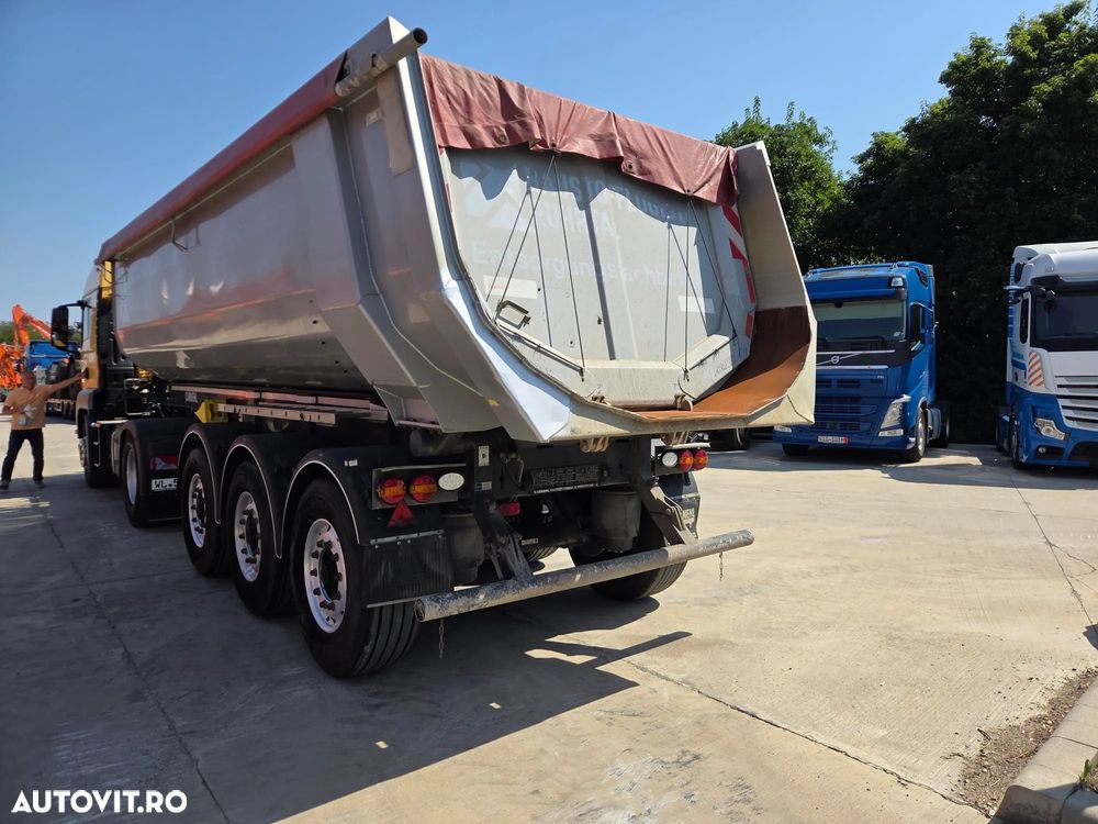 Carnehl Basculabila 28mc, 2021, MASA PROPIE 4,8tone, picioare detasabile,axa liftabila, Carte identitate RAR, RULATA NUMAI IN GERMANIA, jante Aluminiu, axe BPW, CA NOUA, anv 80% ok, cilindru HYVA, prelata, , posibilitate leasing 4 ani-PROMOTIE 21.900 EUR+Tva - 4