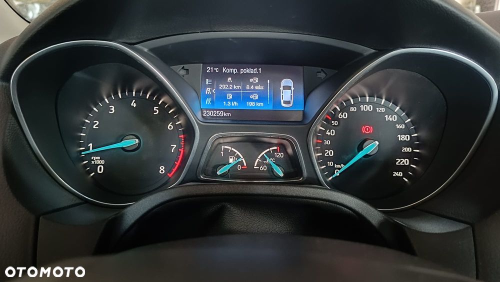 Ford Focus 1.5 EcoBoost SYNC Edition ASS - 11