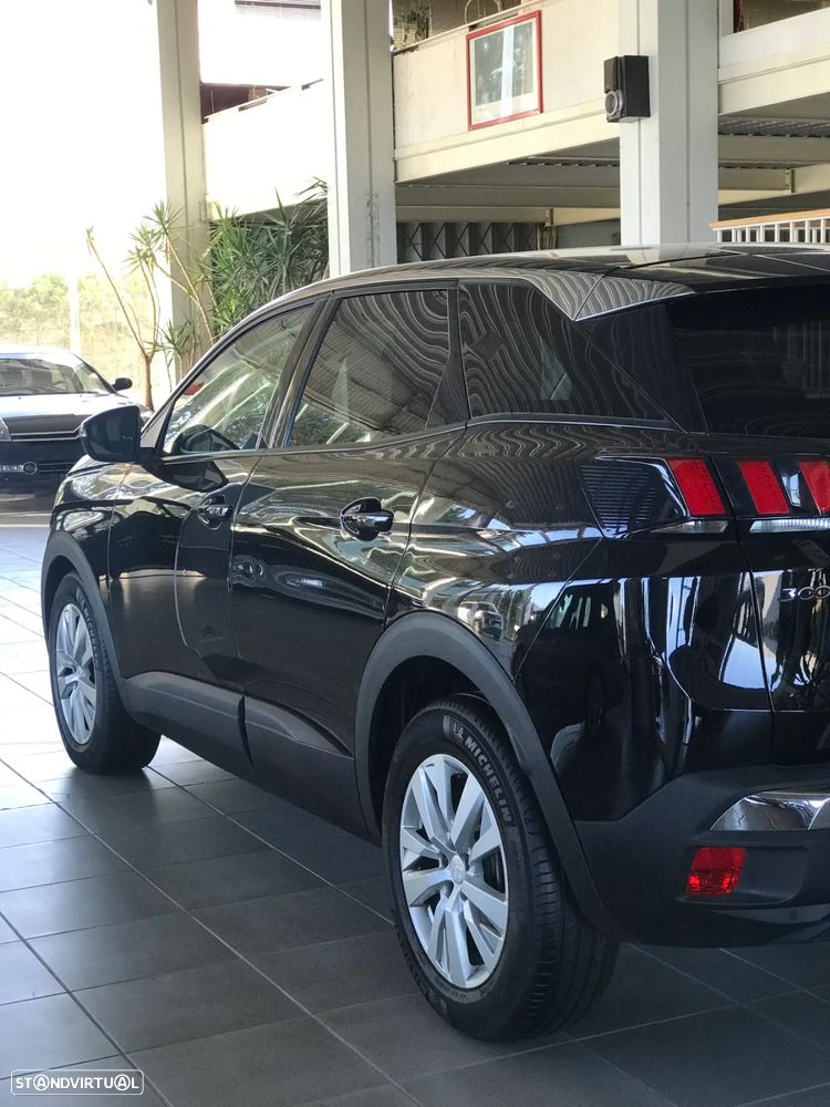 Peugeot 3008 PureTech 130 Stop & Start GPF EAT8 Active Business-Pack - 4