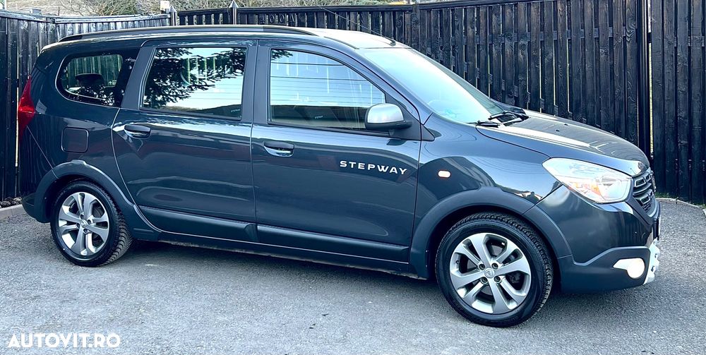 Dacia Lodgy 1.2 TCe 115 CP Stepway - 17