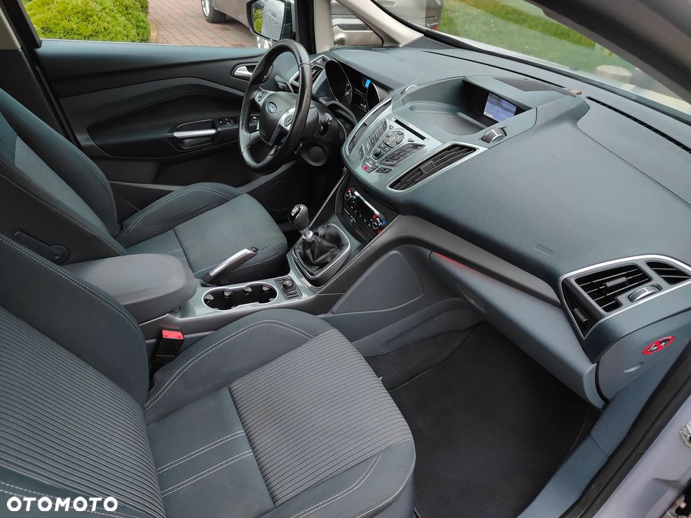Ford C-MAX 2.0 TDCi Titanium - 15