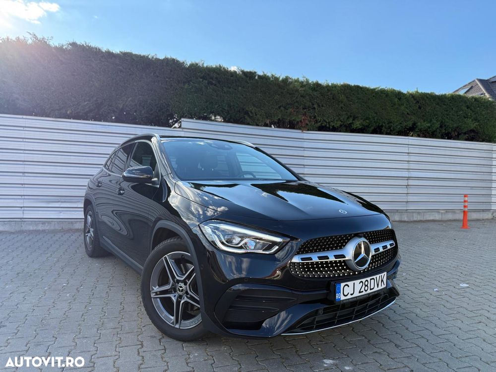 Mercedes-Benz GLA - 13