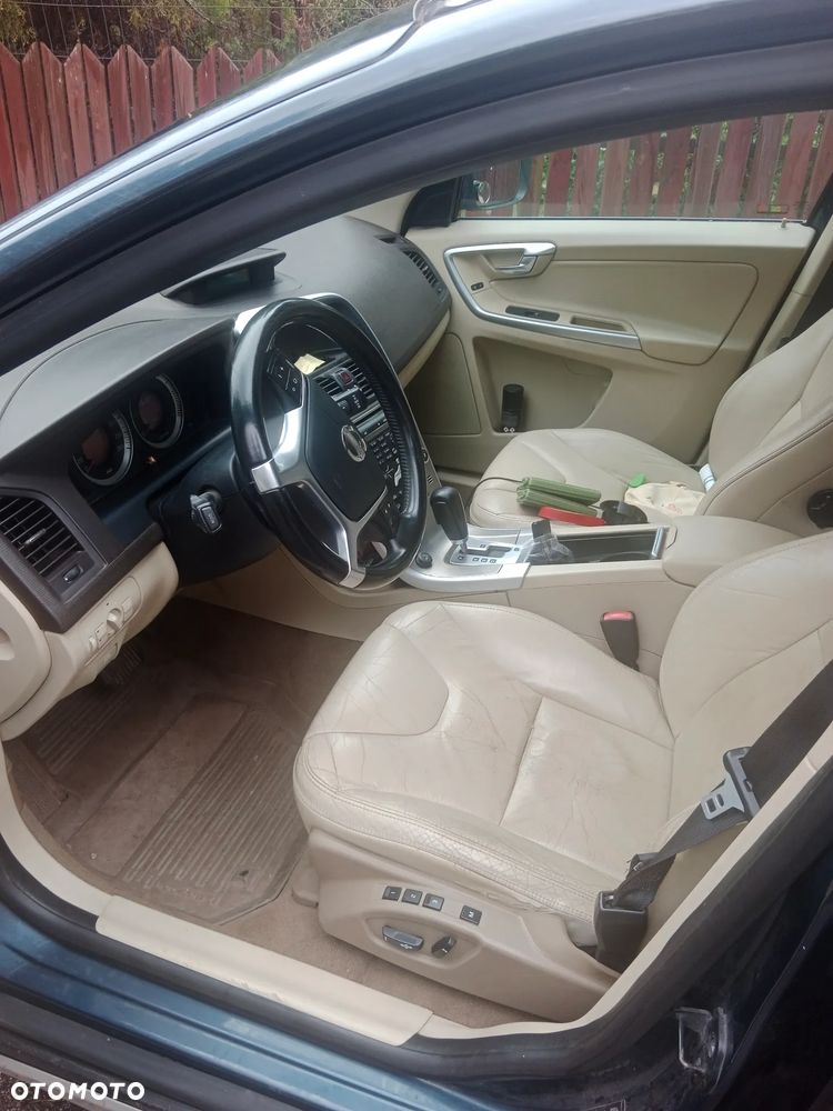 Volvo XC 60 - 12