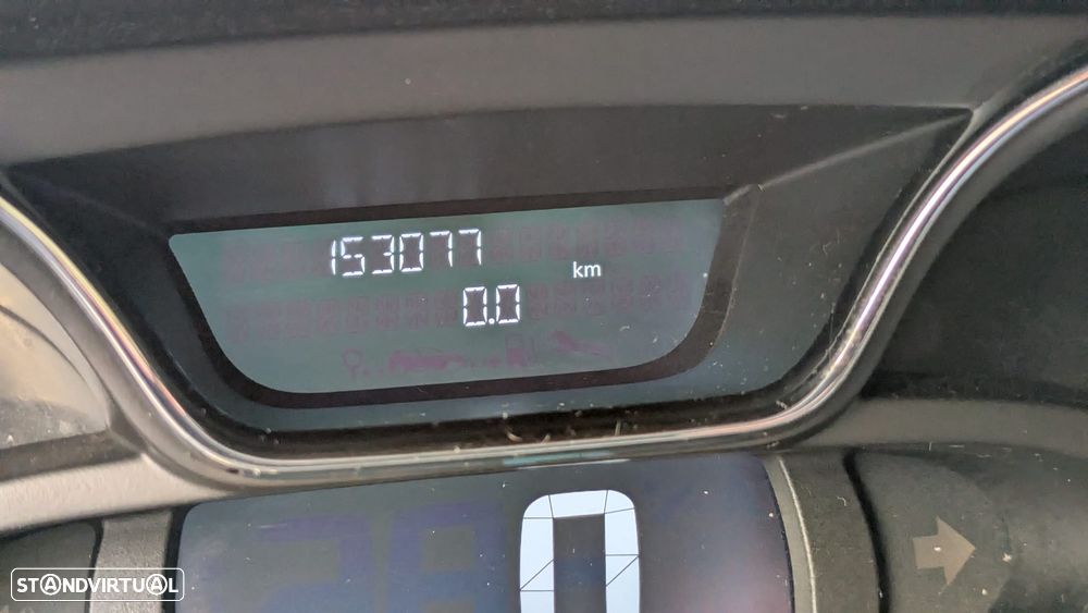 Renault Captur 1.5 dCi Exclusive - 18