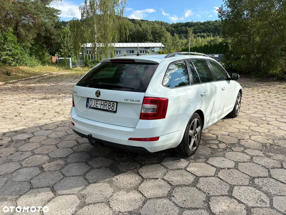Skoda Octavia 2.0 TDI Joy - 8