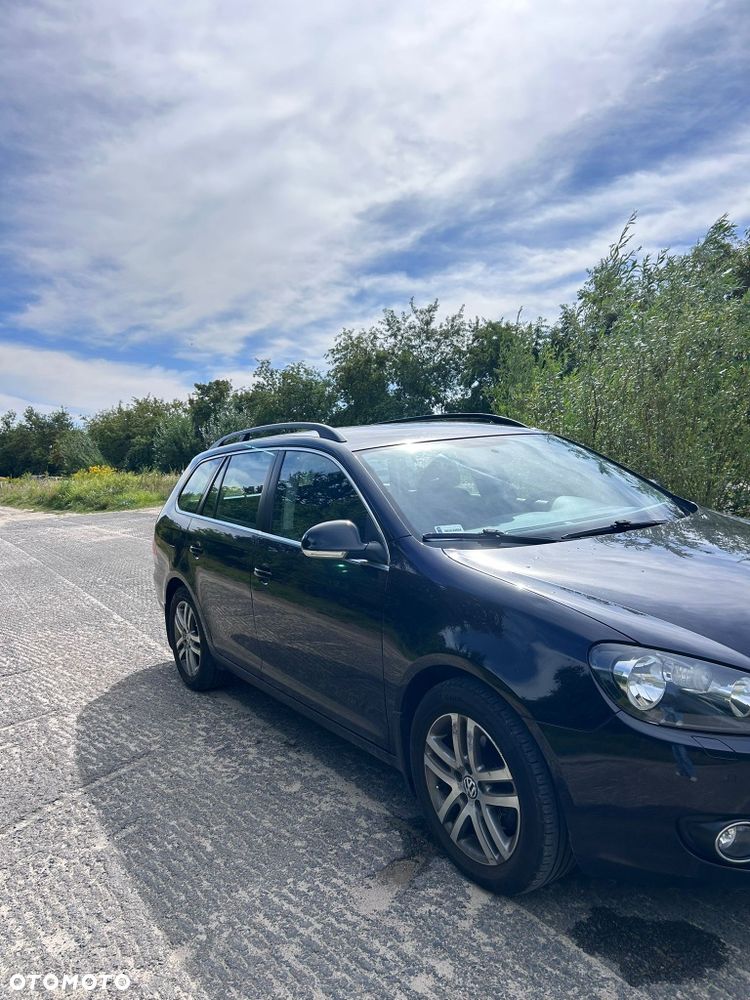 Volkswagen Golf - 2