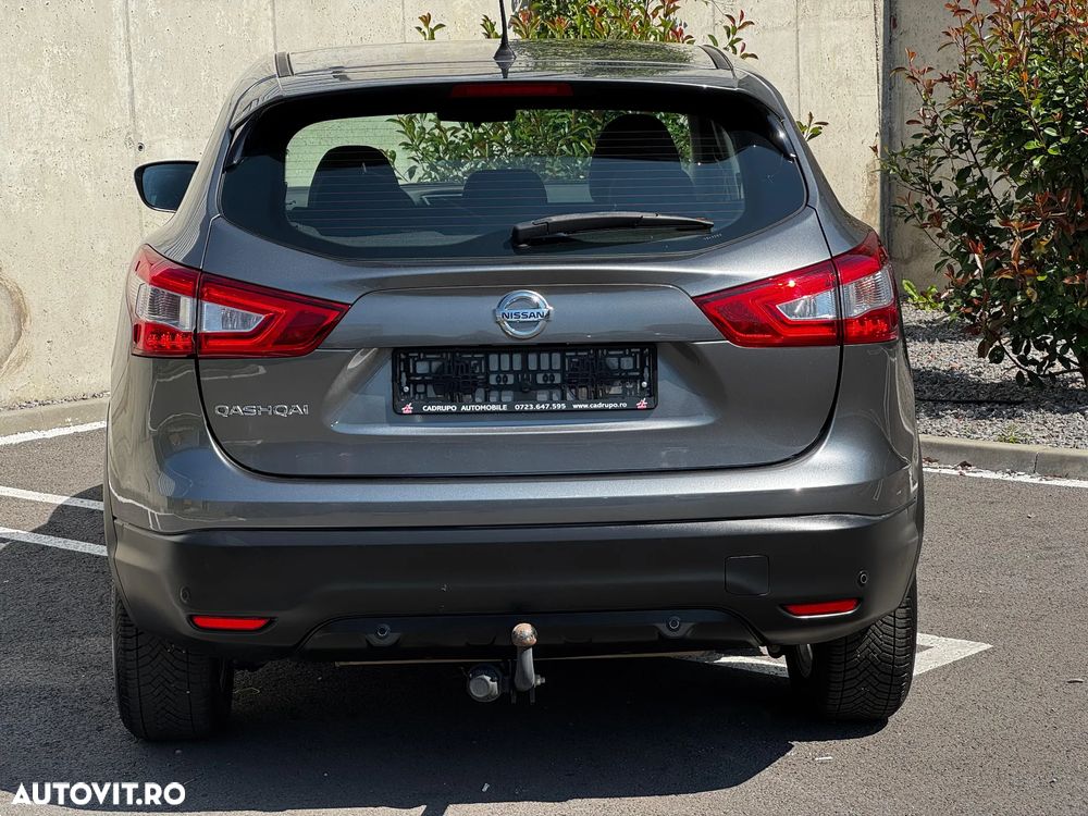 Nissan Qashqai 1.2 DIG-T ACENTA - 10
