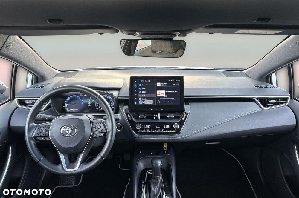 Toyota Corolla 1.8 Hybrid Comfort - 11