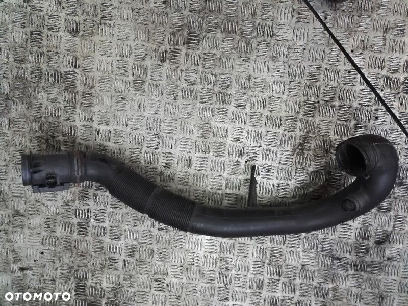 Wąż Rurka Przewód Wody Chłodnicy VW LT 2.5 TDI SDI - 14