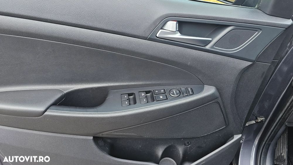 Hyundai Tucson 2.0 CRDI 4WD Automatik Passion Plus - 23