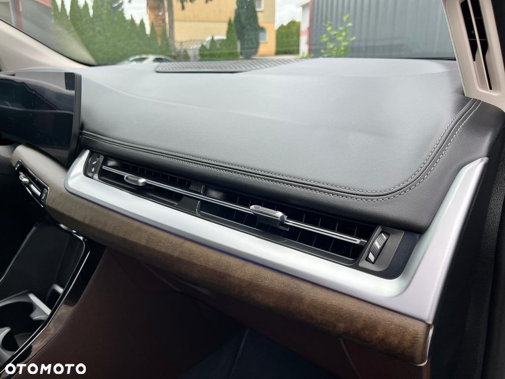 BMW Seria 2 220i mHEV Luxury Line - 24